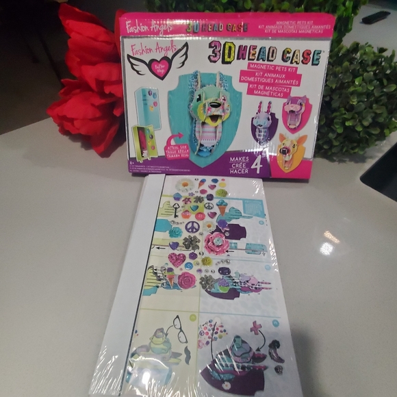 NWT FASHION ANGELS 3D head case - Picture 4 of 7